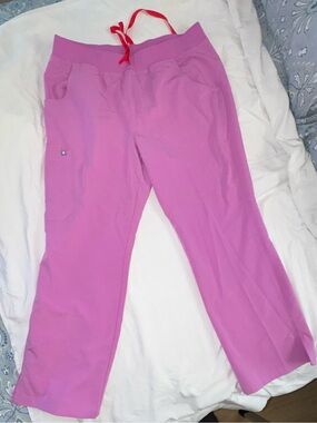 Figs-Kade  XL/petite  Scrub Pants in Pink Cloud